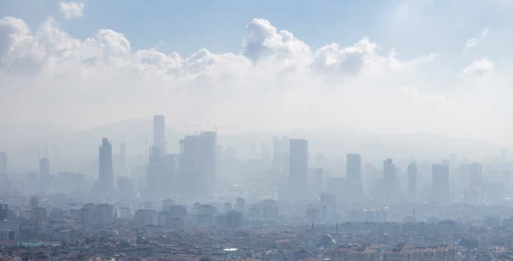 Misty view of Ataşehir One of the districts with the most intense construction in Istanbul, there are financial city and high-rise housing projects under construction in the region. Misty view of Ataşehir One of the districts with the most intense construction in Istanbul, there are financial city and high-rise housing projects under construction in the region.